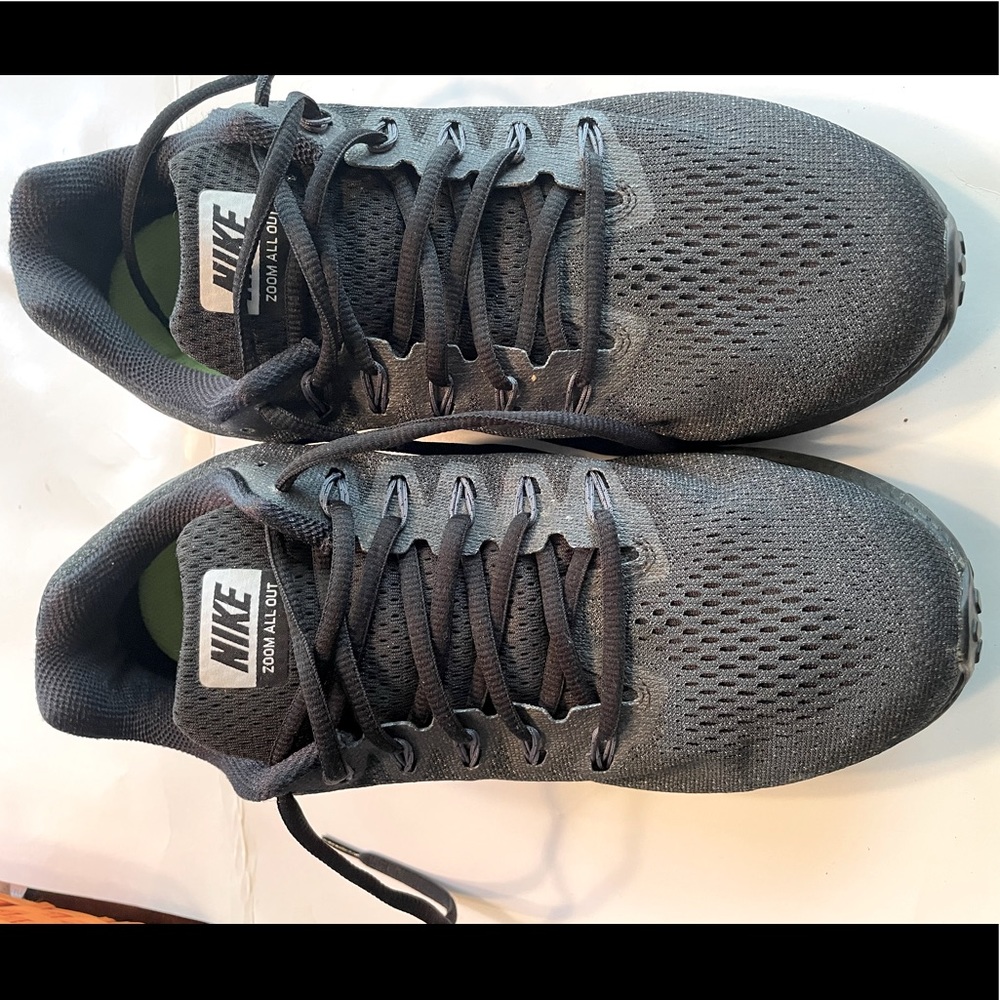 Nike Zoom All Out Size 10.5